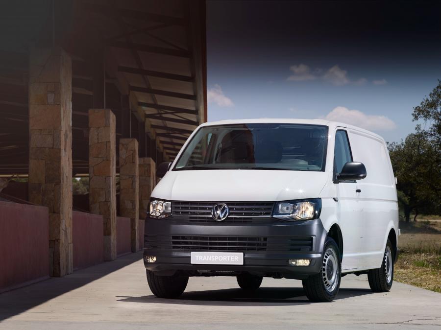  Volkswagen Transporter Kasten (T6) 2015 года  (WW) (фото 1 из 15)